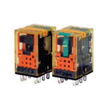 IDEC Miniature Power Relay DIN Rail/Plug-In 4P 4PDT 6A 220-240VDC 14 Pin Flat