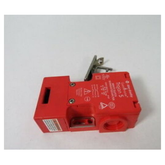 Allen-Bradley_440KT11089.jpg