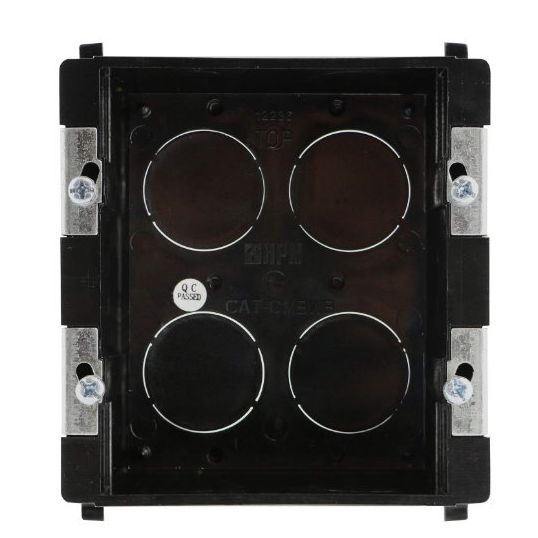 Legrand_CM940WALLBOX.jpg
