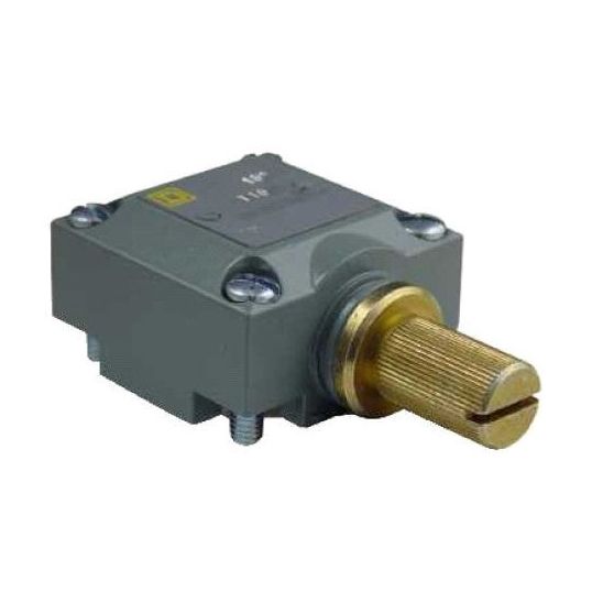 Schneider_9007T10.jpg