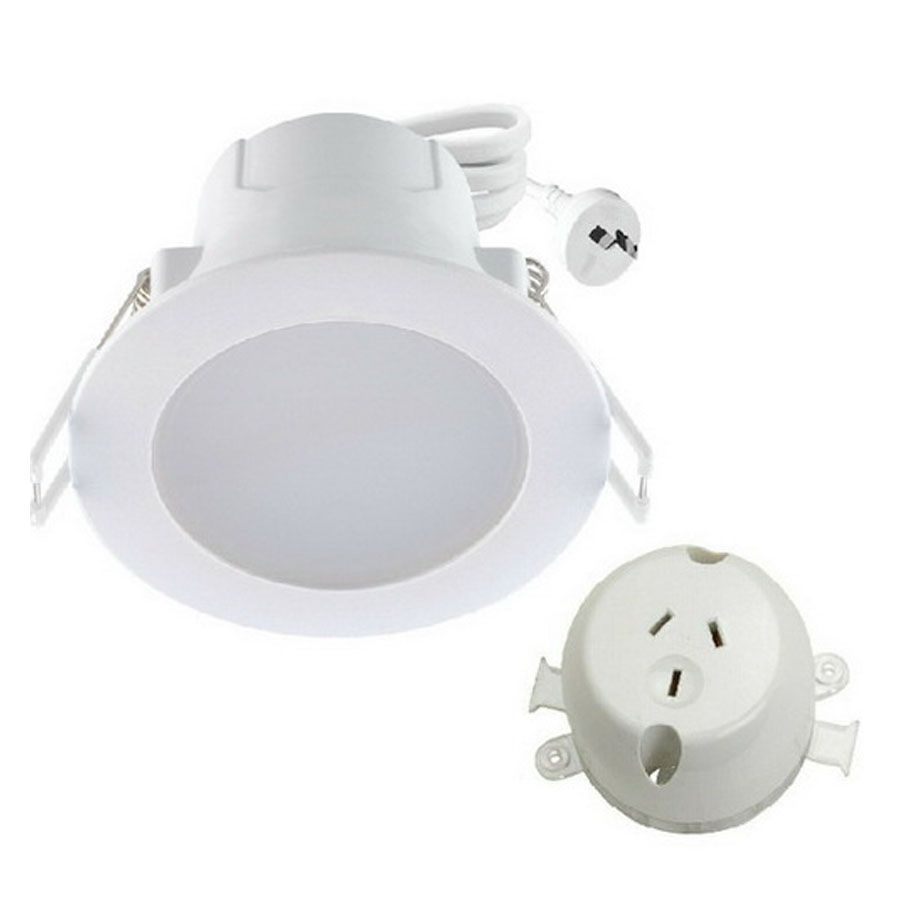 LED D L 9W Tri CCT 3 4 6.5K 100deg 90mm Wht w Plug Base 10P MM Electrical Merchandising